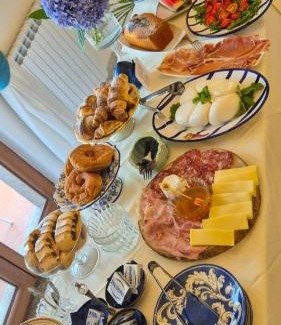 Casola di Napoli Bed & Breakfast | La Vigna del Vento