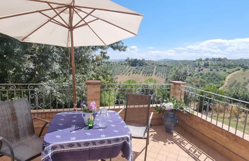 Paglieta House | La Vigna di Ranco - Lidia