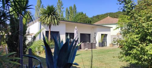 Semeac Villa | La Villa Ô Bois - Billard & Baby-Foot - face à la forêt