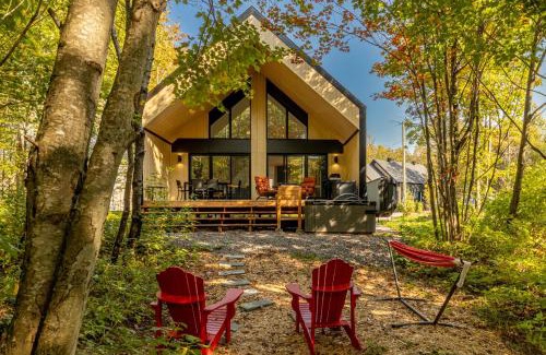 Pont-Rouge Ski Chalet | La Villa des Lucioles & SPA