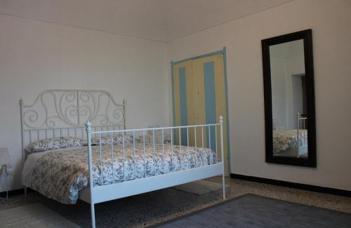 Villadeati House | La Villa di Pa'