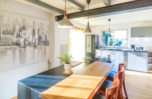 Douvaine Villa | La Villa du Bourg Neuf