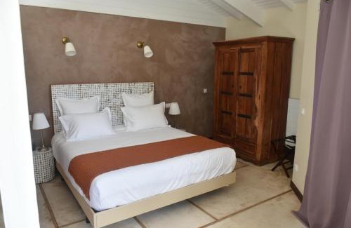 Mont Vergna House | La Villa Hibiscus, Saint Martin