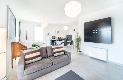 Neive Villa | La Villa Holiday House