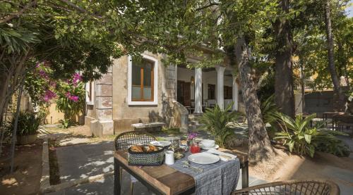 White Town Hotel | La Villa