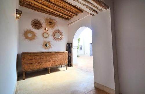 Zaouia Sidi Abdallah Ben Sassi Villa | La Villa