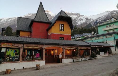 Assergi Hotel | La Villetta Food & Drink Rooms for Rent - No Reception -