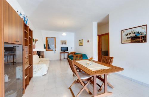 Torre dei Corsari Apartment | La vista di Mondo