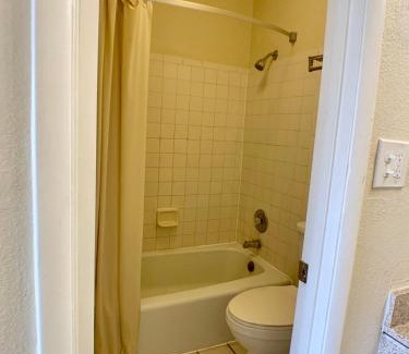 Gulf Highlands Hotel | LA VISTA INN