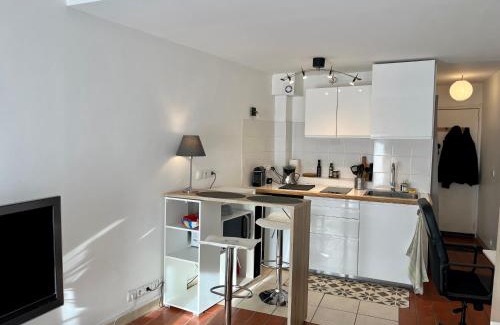 Neauphle-le-Chateau Apartment | La vue secrete de Neauphle