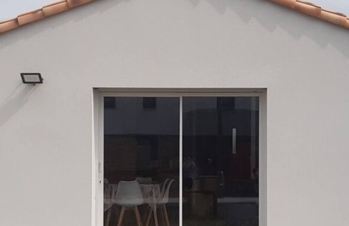 Prefailles House | La Yole - 2 steps from the beach and village (PMR)