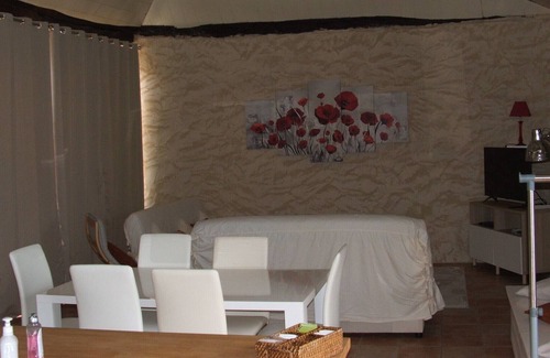 Les Leches Cottage | La Zénitude: House in Périgord with private swimming pool 12 x 6
