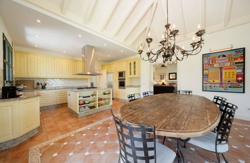 Benahavis Villa | La Zagaleta, Benahavís – Villa with private pool and mountain views