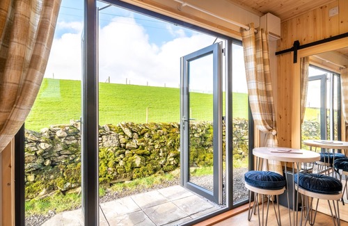 Underbarrow Cabin | Laal Ewe - Glamping Pod, situated on a working farm