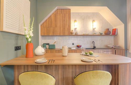 Les Cordeliers Apartment | LaBolla, charmant cocon avec spa, cœur de Lyon