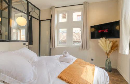 Les Cordeliers Apartment | LaBolla, charmant cocon avec spa, cœur de Lyon
