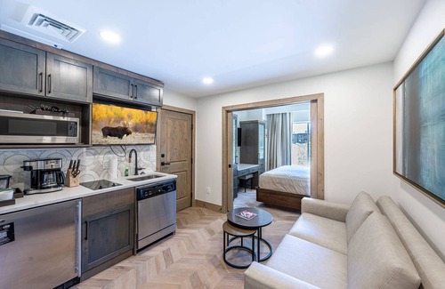 Park City Condo | *Labor Day Sale* Free Activities with every Stay—Book Now, Travel Anytime Through December 17th!