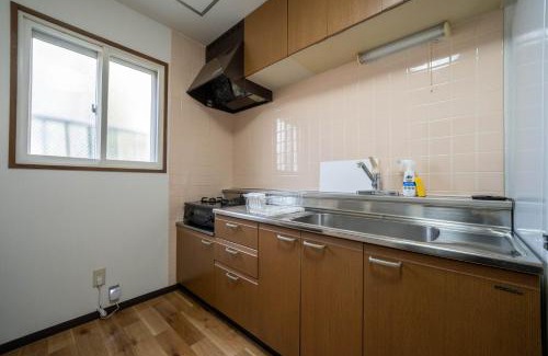 Chuo-ku Apartment | Labradorite