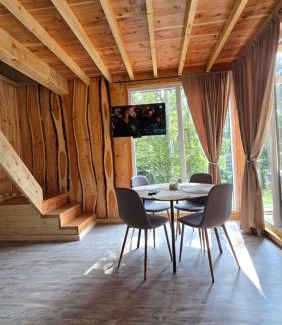 Colibita Cabin | Lacașul Lupilor