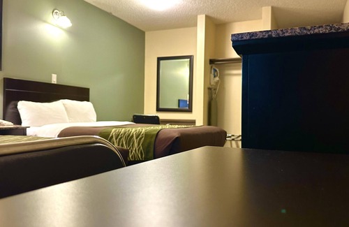 Lacombe Hotel | Lacombe Motor Inn