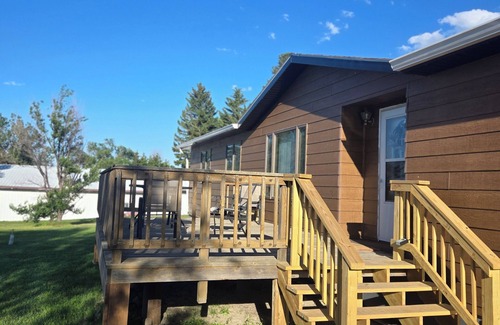 Martin House | LaCreek Lodge-5 beds