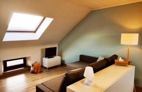 Cerfontaine Apartment | Lacs de l'eau d'heure Chez Oma