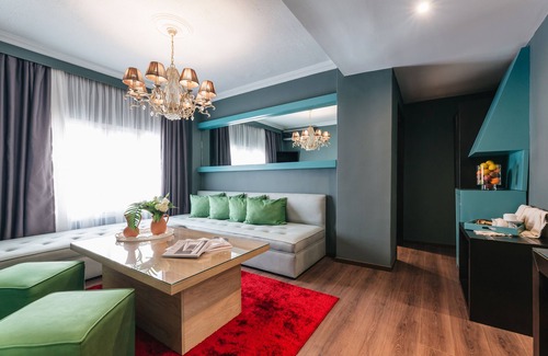 Ladadika Apartment | Ladadika Design