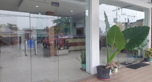 Sintang Hotel | Ladja Hotel Sintang