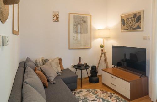 Cancini Apartment | Ladonja