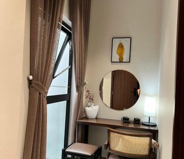 Hue City Centre House | Ladyfit House