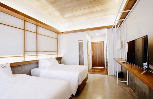 Khlang Hotel | Laekhon Nonbai Hotel
