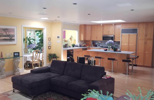 Stanley House | Lafayette Family Retreat near SF