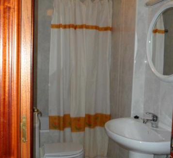 Nuevalos Resort | Lago Resort