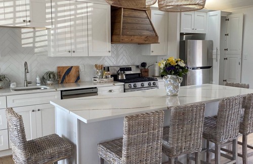 Little Egg Harbor Cottage | Lagoon Life - private dock and firepit