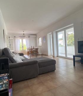 Lagoa de Albufeira Villa | Lagoa and Sea - South Lisbon