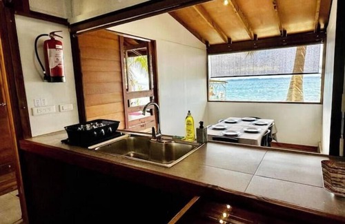 Papara House | Lagoon private access/wifi/parking