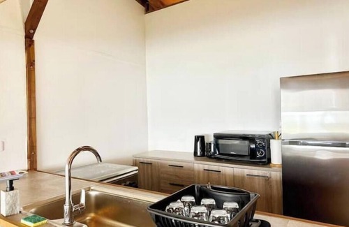 Papara House | Lagoon private access/wifi/parking