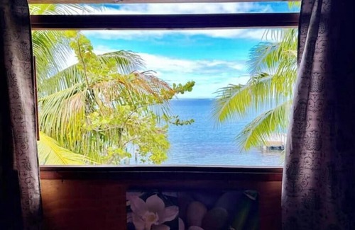Papara House | Lagoon private access/wifi/parking