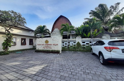 By Pass Ngurah Rai Villa | Lagoon Villa direct Pool Access 5 mins ride to Jimbaran Beach #1