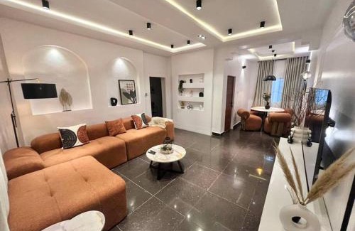 Oshodi-Isolo Apartment | Lagos Luxury Living - Fully Serviced 3 Bedroom Apartment