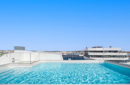 Lagos Apartment | Lagos Modern 2 With Pool by Homing