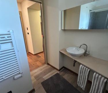 Novello Apartment | Lagotto House-Apartment in the Langhe