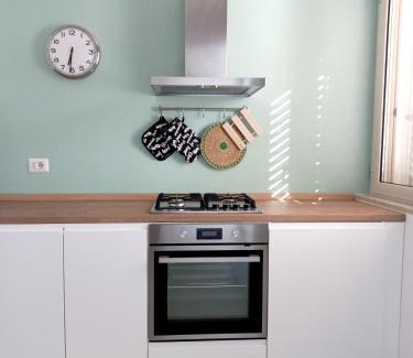 Cabras Apartment | Laguna house