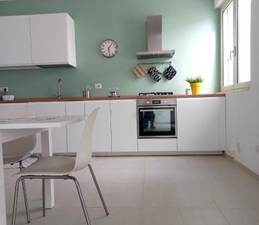 Cabras Apartment | Laguna house