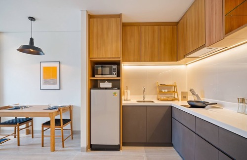 Bang Tao Condo | Laguna Lakeside Residences 1BR B5 Lake side