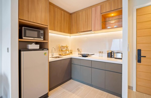 Bang Tao Condo | Laguna Lakeside Residences 1BR B5 Lake side