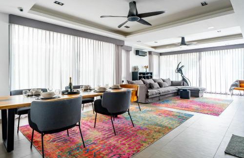 Laguna Villa | Laguna Park 4 Bedrooms Villa by NLA
