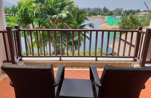 Si Sunthon Villa | Laguna Village 4 bedrooms with pool