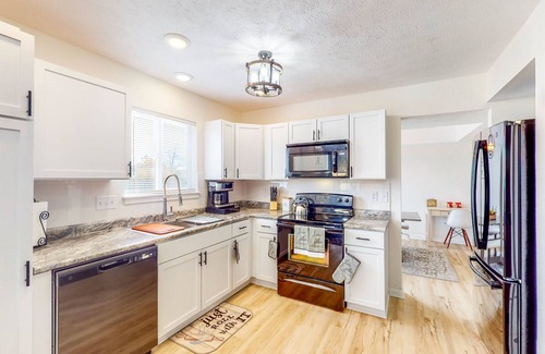 Indianapolis House | Laid-back, dog-friendly Indy home with patio & firepit - easy highway access