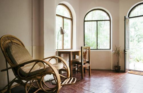 Siddhartha Nagar Villa | Laika Heritage Stay by evaddo
